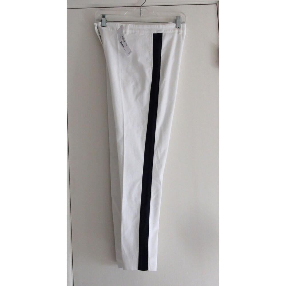 Lacoste Blanc Genevrier Capri Pants